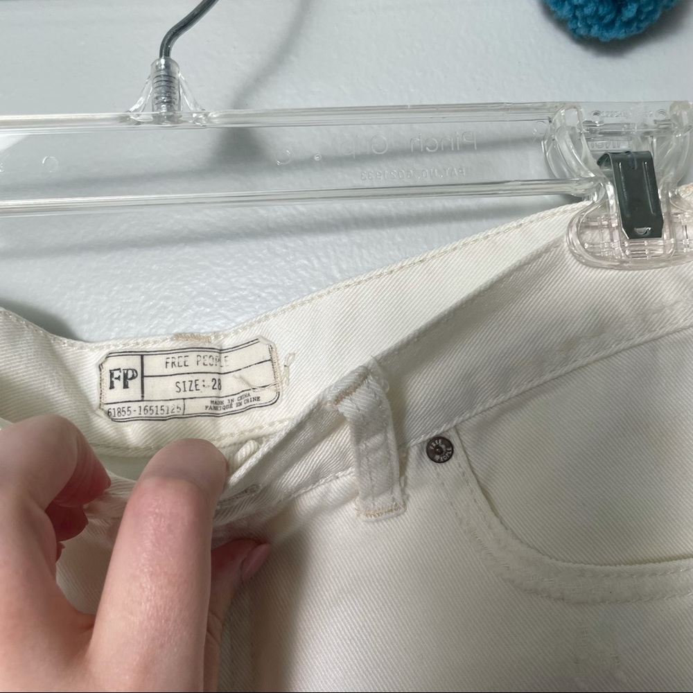 Free People Tulum Ivory Denim Shorts - Picture 3 of 8